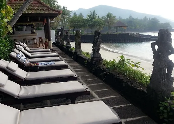 Hotel Anom