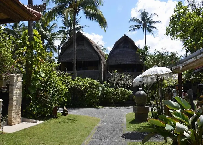 Hotel Anom 2*