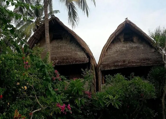 Hotel Anom 2*
